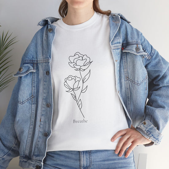 Breathe Tee – Floral Minimalism