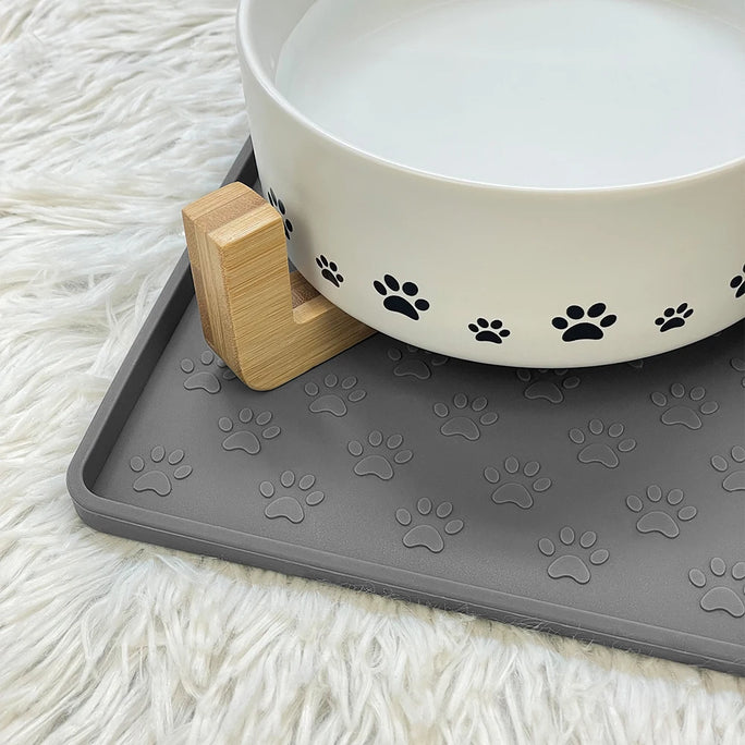 Non-Spill Silicone Pet Mat - Waterproof & Easy to Clean